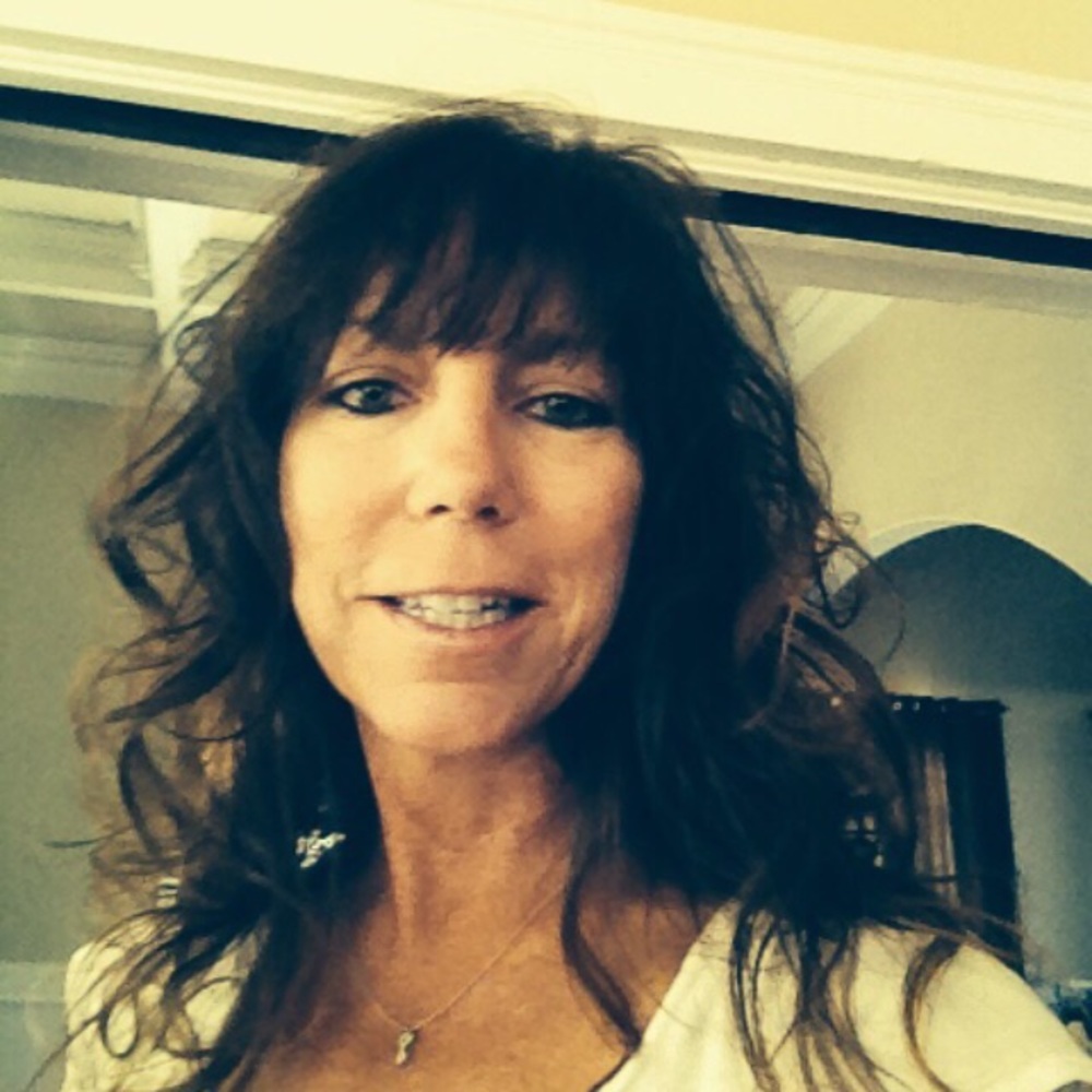 Meet your Posher, Denise